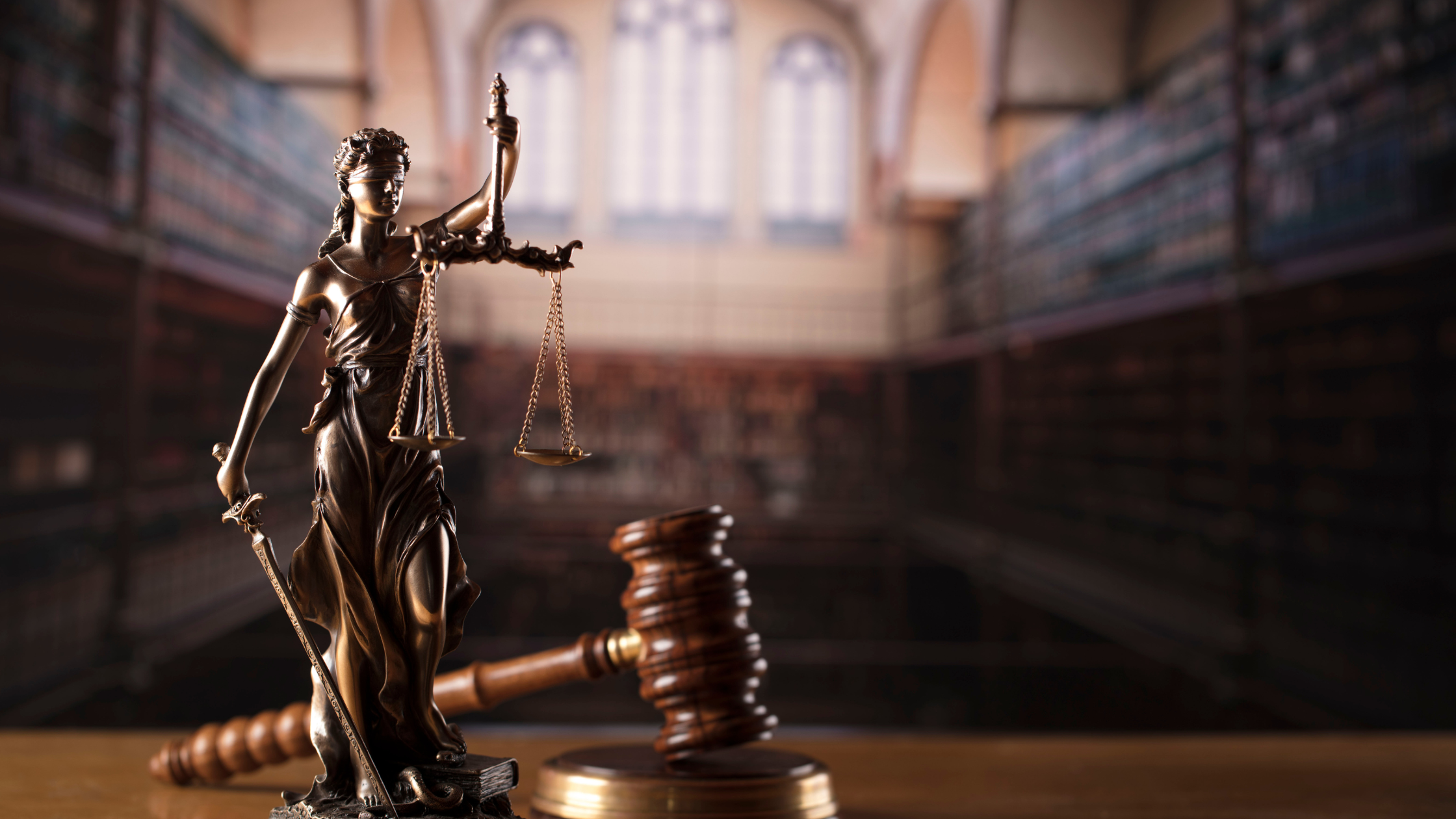 Oltchim: reorganizarea judiciară ca soluție de sprijin - Piperea & Asociații - firma avocatura