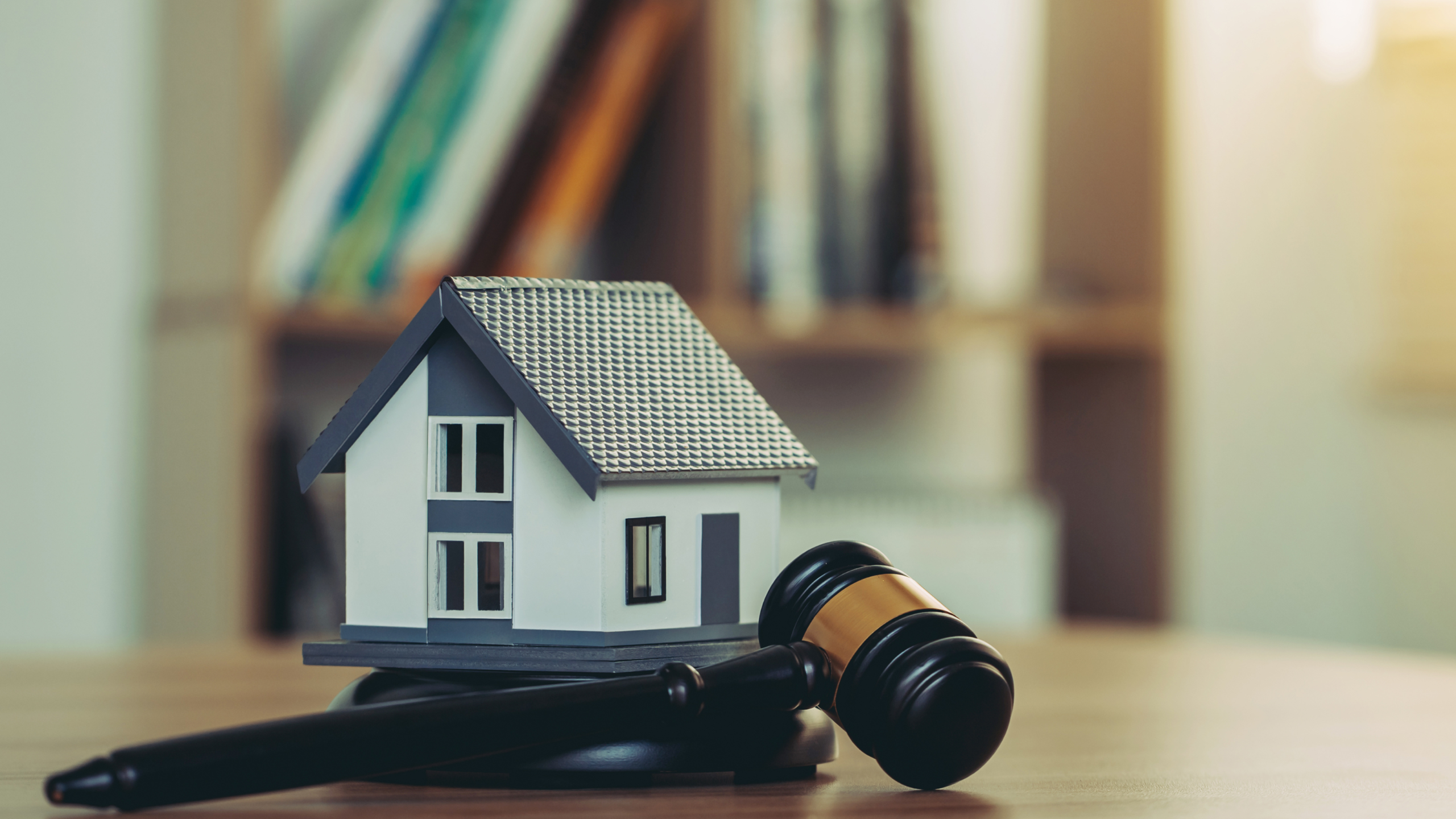 Criza imobiliară: prețurile apartamentelor în 2010 - Piperea & Asociații - firma avocatura