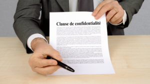 Clauze abuzive: metoda de luptă judiciară contra băncilor - Piperea & Asociații - firma avocatura
