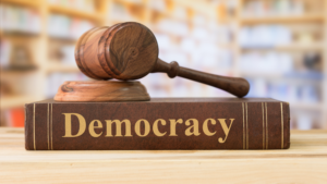Republica procurorilor: acuzații, referendum și democrație - Piperea & Asociații - firma avocatura