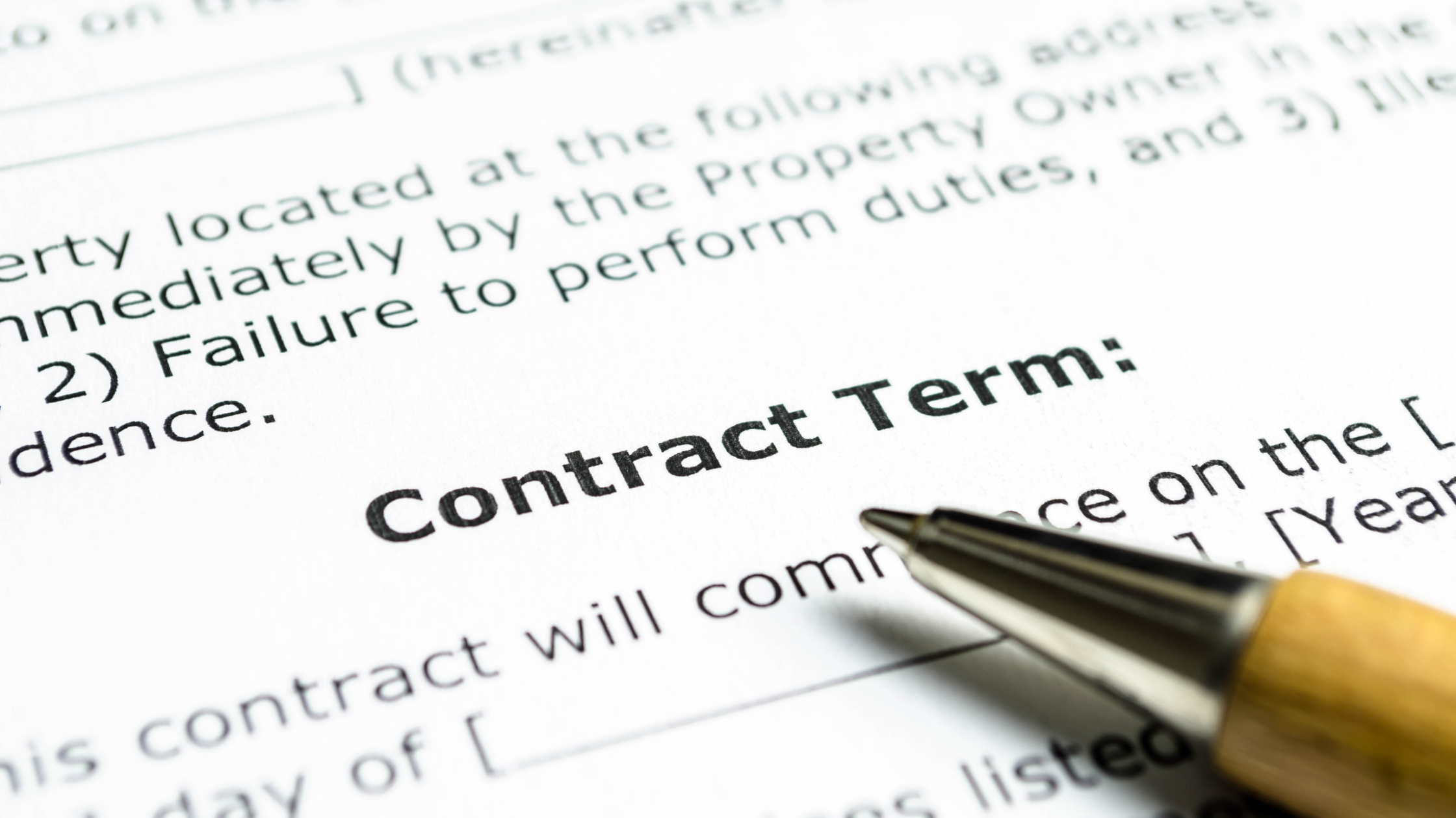 Terorismul contractual și iluzia libertății - Piperea & Asociații - firma avocatura