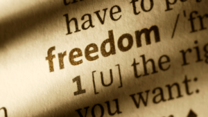 Curcanul fericit: creditul, datoria și libertatea - Piperea & Asociații - firma avocatura