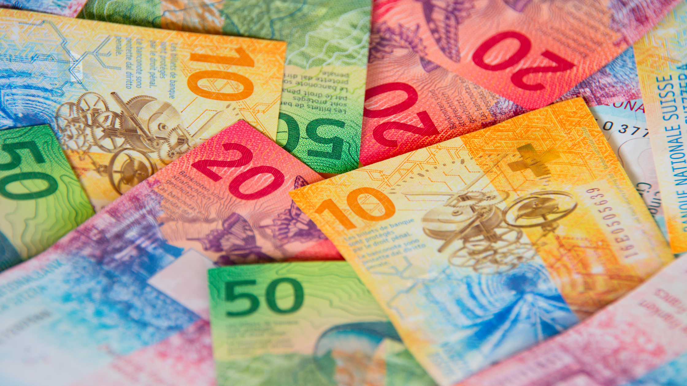 Swiss Franc Loans: Exchange Rate Freezing and EU Law - Piperea & Asociații - firma avocatura