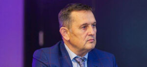 Forumul Investitorilor: economiile populației și UE Piperea & Asociatii - firma avocatura